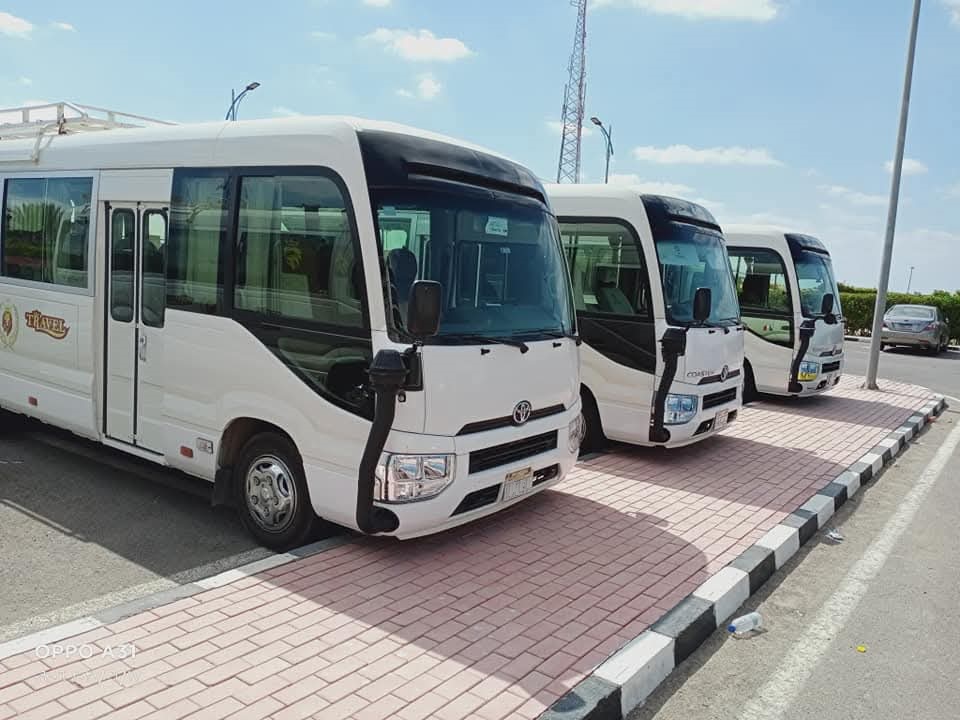 خدمة ليموزين الشركات